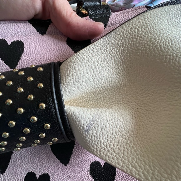 Betsey Johnson purse like new - Picture 7 of 11